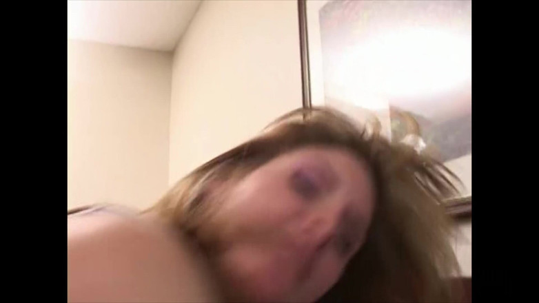 Best Amateur Sex: Chơi tay ba đút đôi và rên rỉ vì nhiều hơn với...