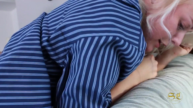 Sinful lesbian: Zboczone ubrania egzaminacyjne