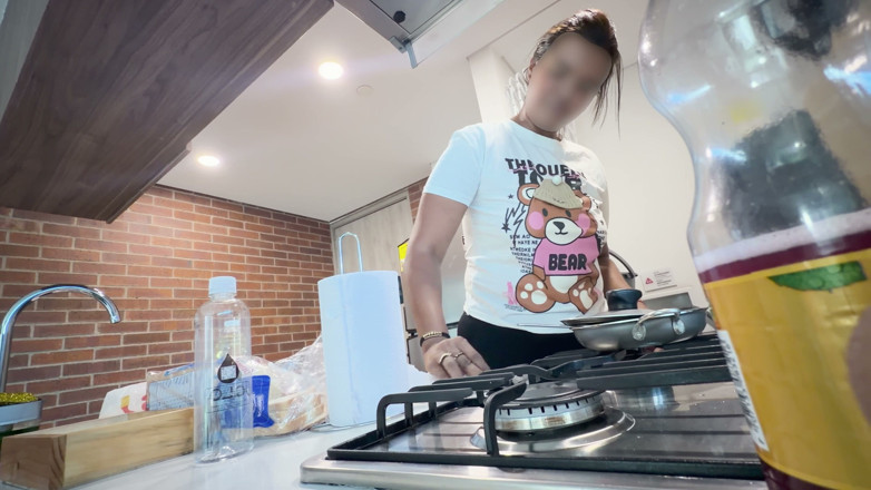 Time traveler: Leila maid hat eine sauerei