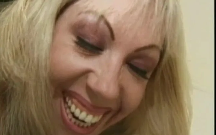 Vintage Lust: Woman Gets Fucked by Neighbor #2