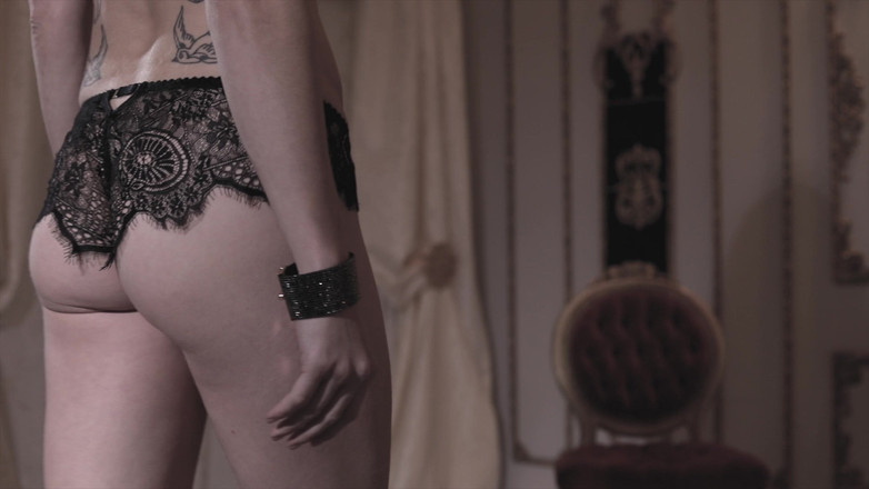 Black Label Magazine: Verronica kirei bugil di istana