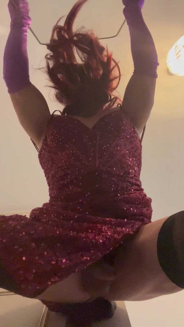 Mia Abbott: Jessica Rabbit dziwka zostaje porżnięta z DP Fantasy