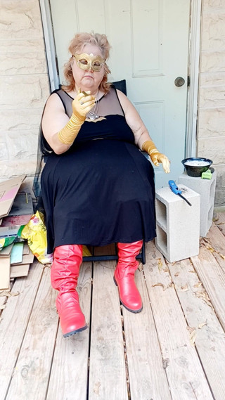 BBW nurse Vicki adventures with friends: Gadis kelelawar sedang istirahat merokok di dalam dirinya