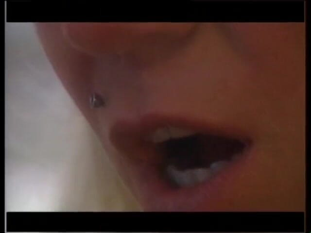 Galaxy Orgy: Storie di figliastre - (film porno completo) DVD