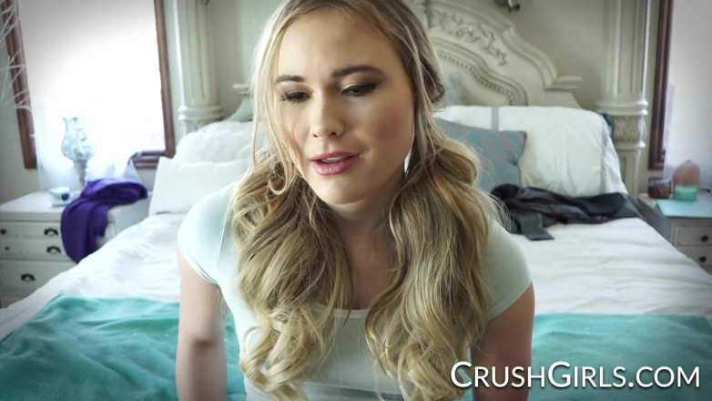 Crush Girls: Crush girls - Alyssa Cole üvey babasının mali durumunu aldığı için cezalandırılıyor