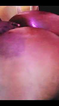 SSBBW naolejované anální bušení zezadu