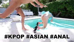 Nicheparade: ПАРАД НІШІ - корейська німфоманка Мілка Халілі приводить свій великий ділдо разом, і вона не боїться його використовувати