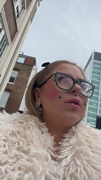 Sandie Candy Cumwalk