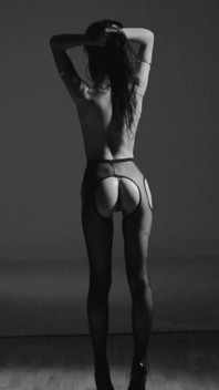 Kore Fox Intro Video Naked