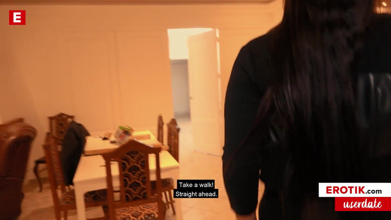 Erotik Com Userdate International: Kongkek tetek rawak dengan awek cantik besar Anissa Jolie