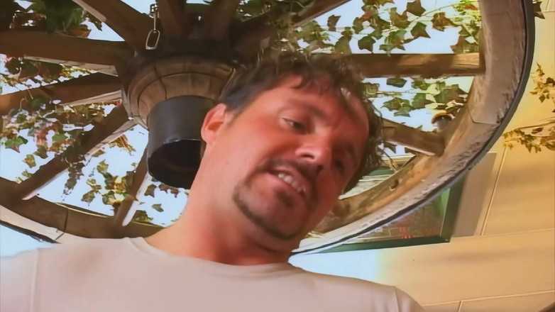 Fuck Cumshot Party: Крошка-блондинка Жестко Трахает Пальцами Мокрую Киску И Дико Сосет Член