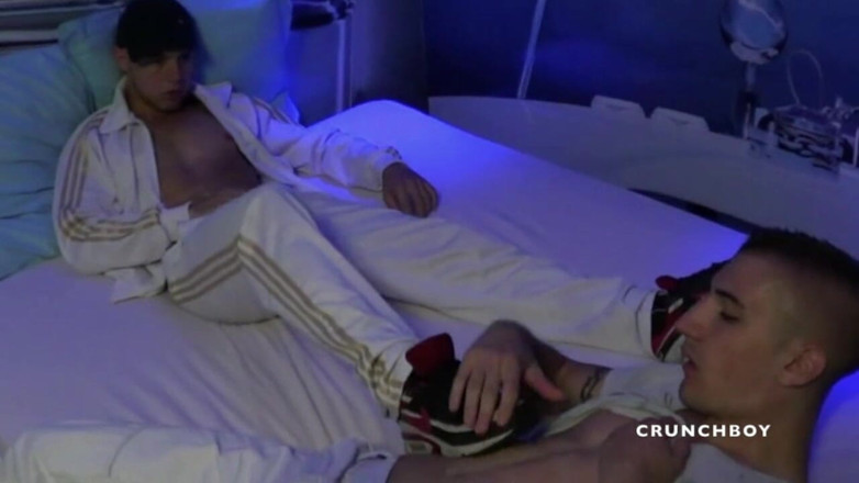 Crunch Boy: Matt Kenedy ošukaný Kaderem, nejlépe dominantním arabským hetero zvědavcem