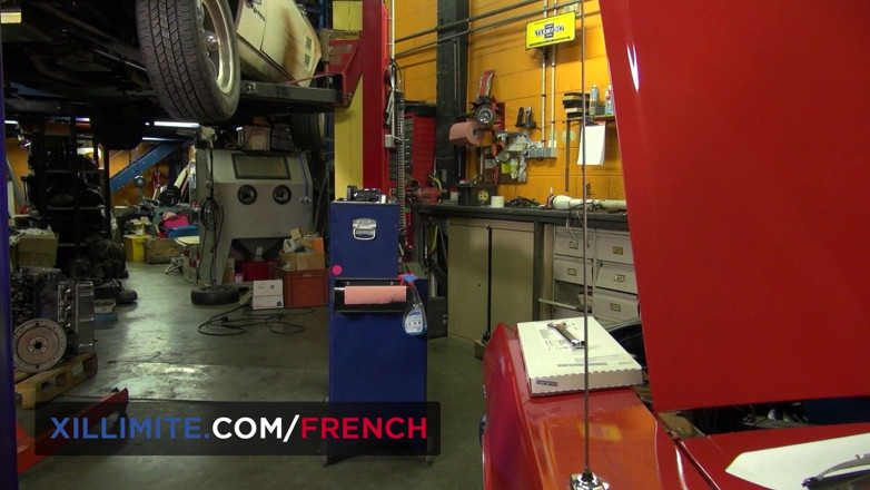 French girls at work: Emy Russo, sex dur cu mecanicul