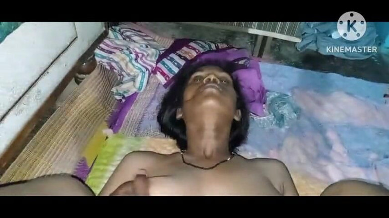 FinishedDash336: Mia moglie scopa il cazzo molto grosso del mio amico