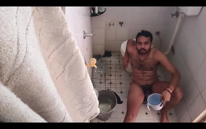 IsmaatDeva: Bathing with Me at Long Lasting Fun Masterbate