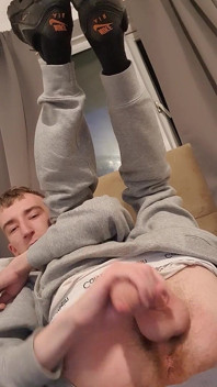 Selfsucking Twink