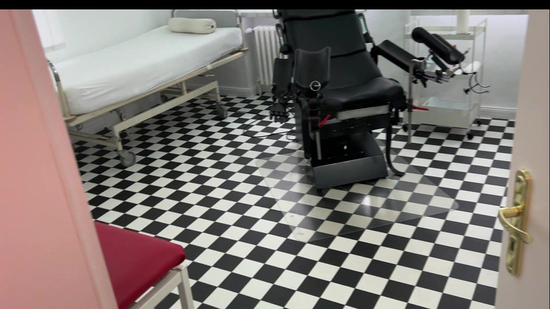 DOMINATRIX6: Sesi Fetish Panas Dengan Awek Dominan Dan Jantan Submisif