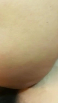 セクシーなフィギュアデリーの女の子がXxxxのロマンチックなモードでクソ