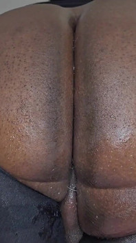 Shaking Ass with Plugs