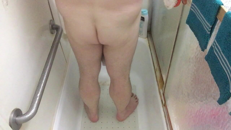 Sen Desi: Another Shower Vid