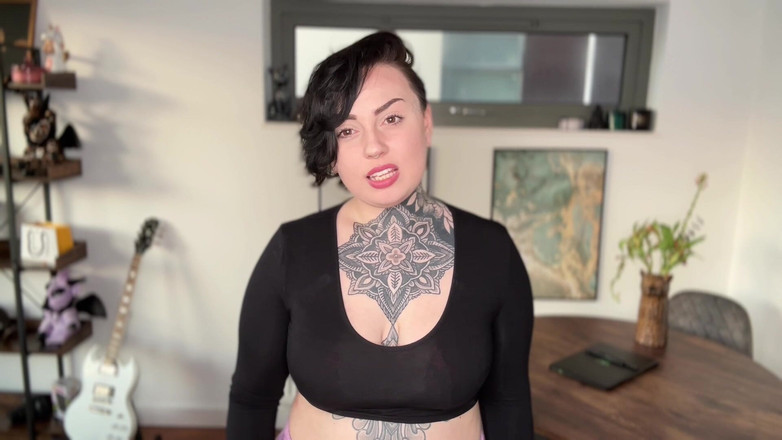 Miss Valentina: Minha confissão de desembrulhamento em casa