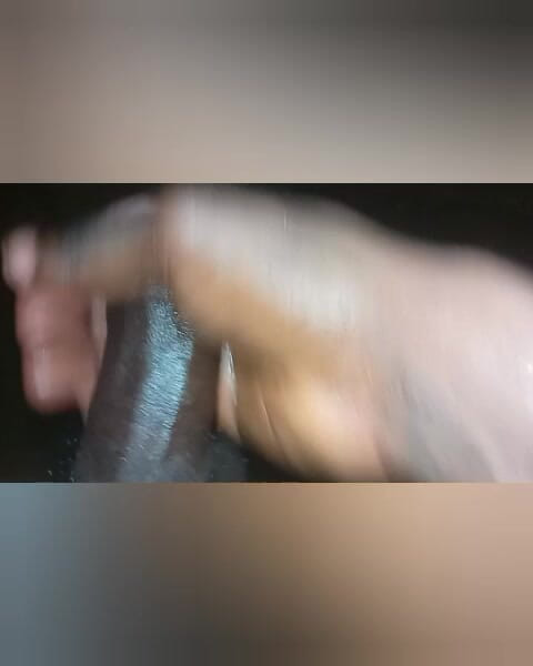 Badman4606: Üvey babanın büyük şişman götüne siyah bir yarağa ihtiyacı var.