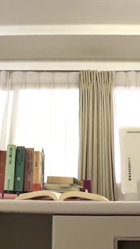 저항 할 수없는 매력 - 그의 반응은 욕망에 예기치 않은 교훈으로 이어진다 - 1 부
