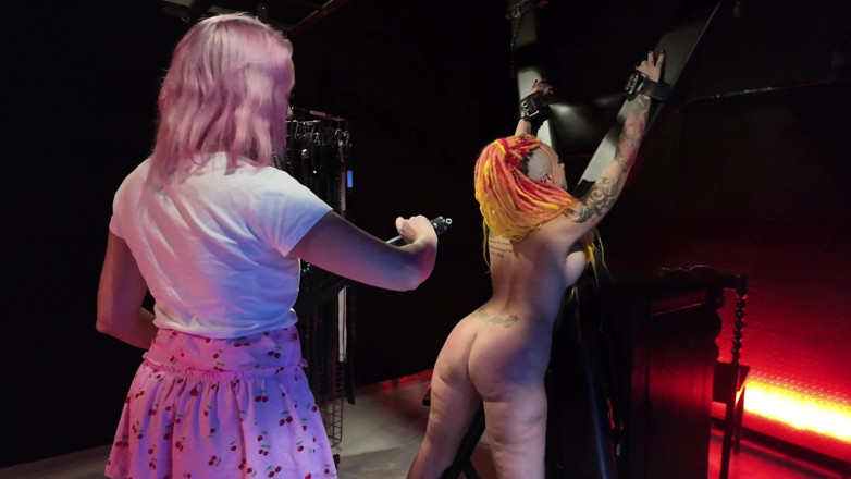 EdgesOfReality: Pretty Little Mistress Takes Good Care of My Ass