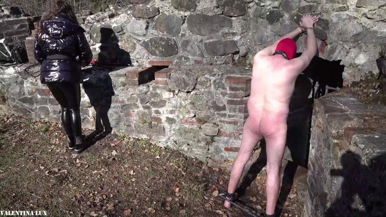 Valentina Lux: Flogged in Castle Ruins