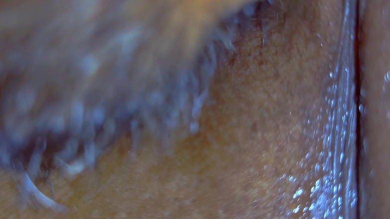 Housewife 69: Mijn hete stiefzus wil haar poesje likken door mij