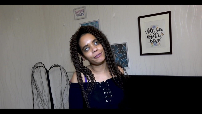 Andy Star: Невинна ягня смокче, як вітер, свій перший мінет, а потім ковтає сперму!! Я повинен відремонтувати для неї лампу