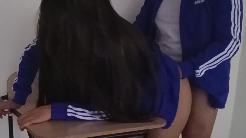 Astrid Cute: É Isso Que Os Amigos De Verdade Fazem Quando a...