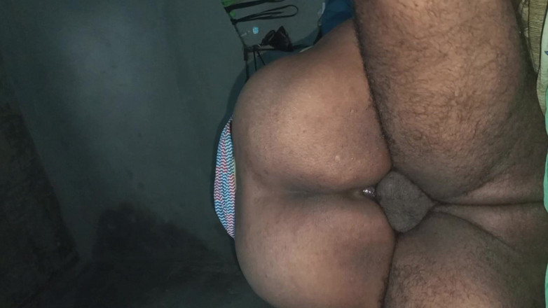 Thirsty pussy girl: 私の2本目の動画 おばさんが継叔父とセックスした