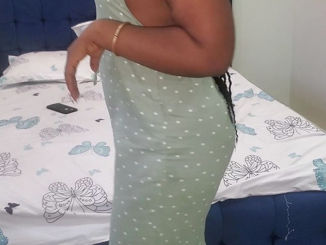 This Is How I Start Mastrubate in India (Queen Lyssa)