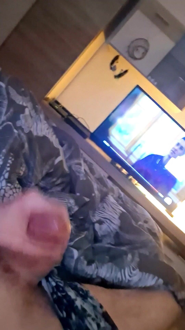 MrGanosch: Handjob