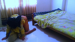 Aria Mia: 阿拉伯热辣女人在印度女仆打扫房间时操了他 - 女牛仔骑乘工作男人的大鸡巴