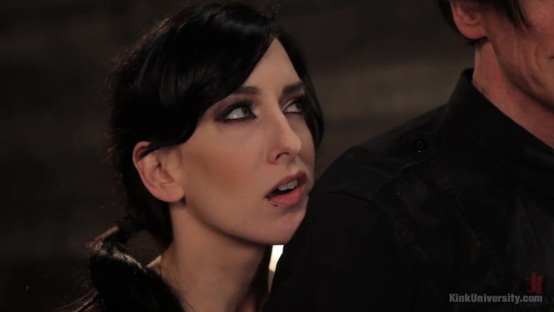 Kink University: Danarama presents: Fingerbanging and g-spot mastery