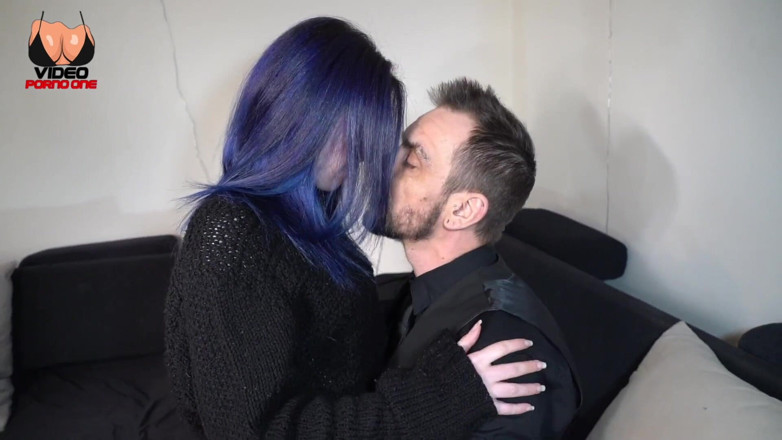Video Porno One: A Real Amateur Couple Films Themselves for the First Time...