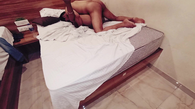 Harder299: Màn đụ khủng khiếp của Desi bhabhi - lãng mạn người Ấn thuần...