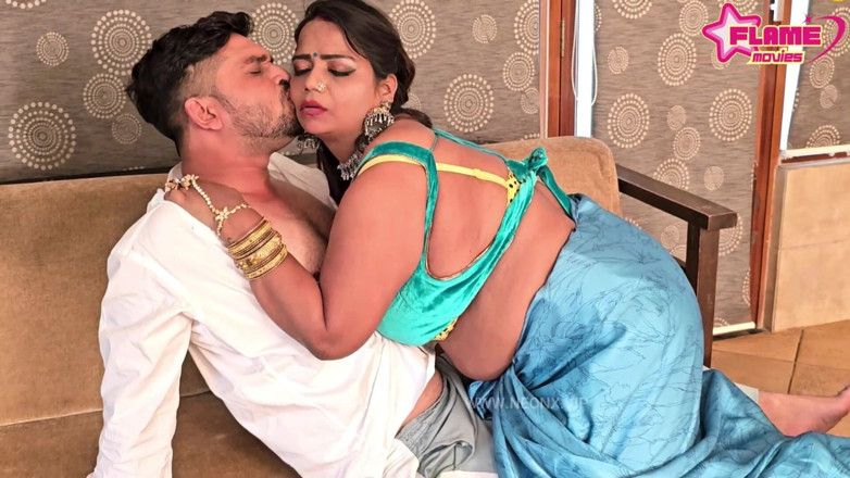 DesiHeat Studio: Hot Desi MILF Hungry for Sex Hardcore Sex