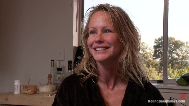 Bound Gang Bangs by Kink: Hey Mrs. s: servizio fotografico della milftastic