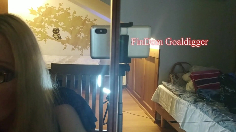 FinDom Goaldigger: 내 앞에서 약해