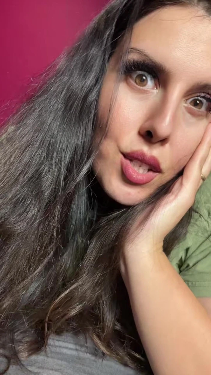 Young_strawberry: Stepmommy Say:your Hand Is Hurt Let Stepmommy Jerkoff You