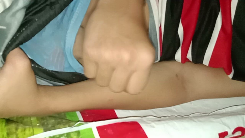Noy Lucky: Teen Boy Jerking Cum Fresh Milk