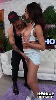 Chloe Amour's Anal Session with Nade Nasty!