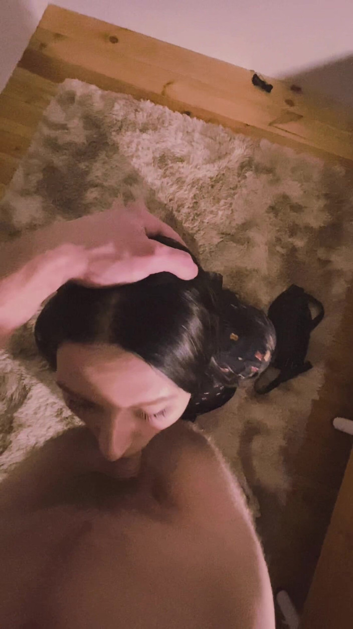 SweetAndFlow: Omg, filmst du? Echter selbstgedrehter porno