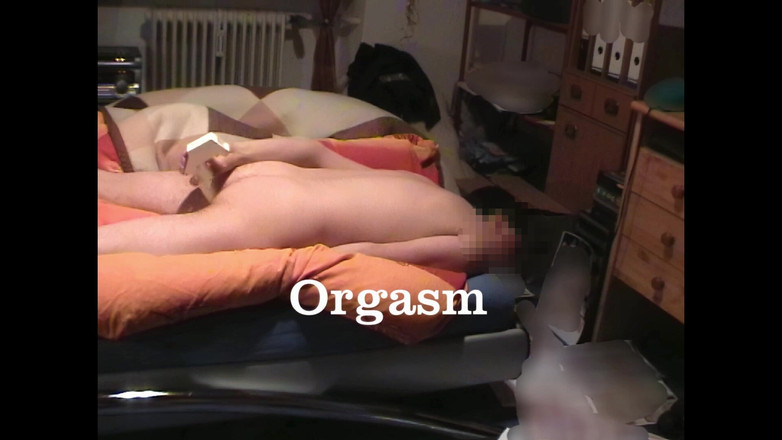 Mark Hannes: Masturbace s vibrátorem a kombinézou za 2 hodiny