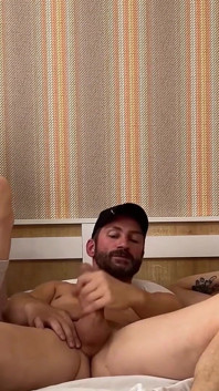 Papà e studenti con grossi cazzi sono andati in giro il buco del culo stretto di twink e sperma in anale