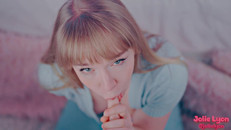 Jolie Lyon: My Stepdaughter's Bully Bullies Me Too