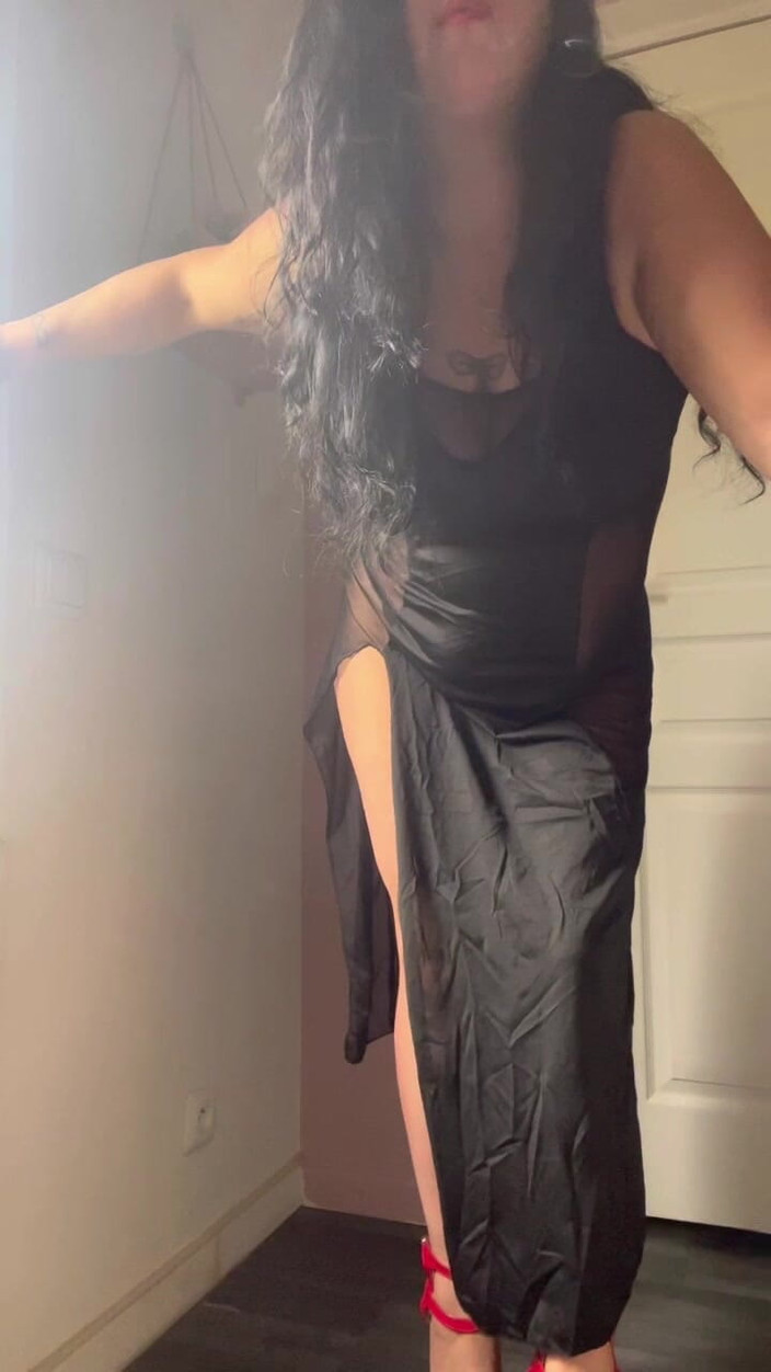 Maitresse Clara: Jsi tak malý tváří v tvář mé nadřazenosti